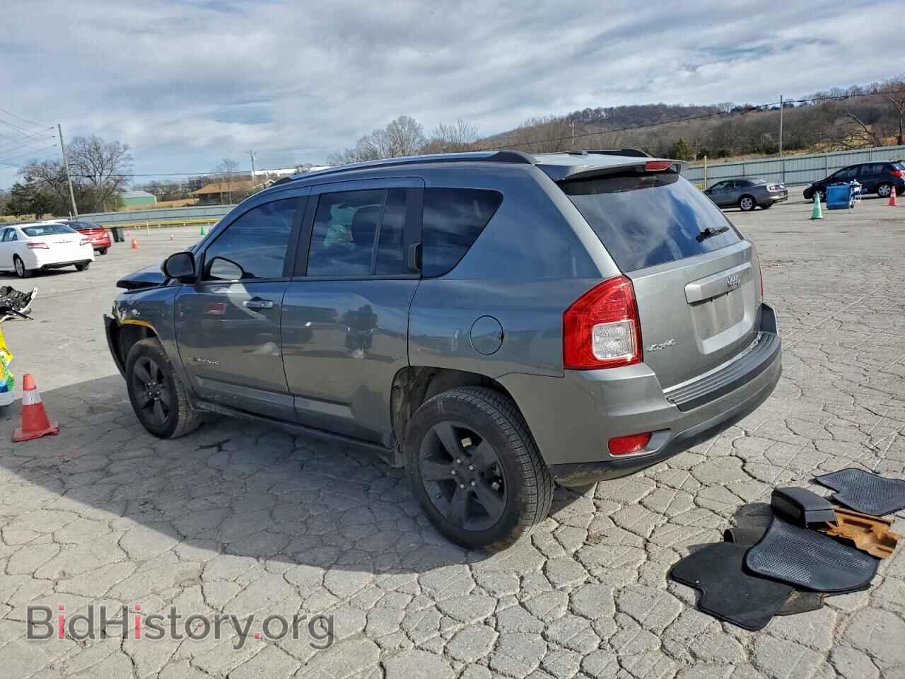 2011 JEEP COMPASS - VIN: 1J4NF1FB9BD259496 - Фото 2
