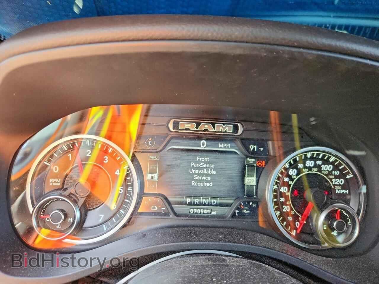 2019 RAM 1500 - VIN: 1C6SRFFT2KN536920 - Фото 9