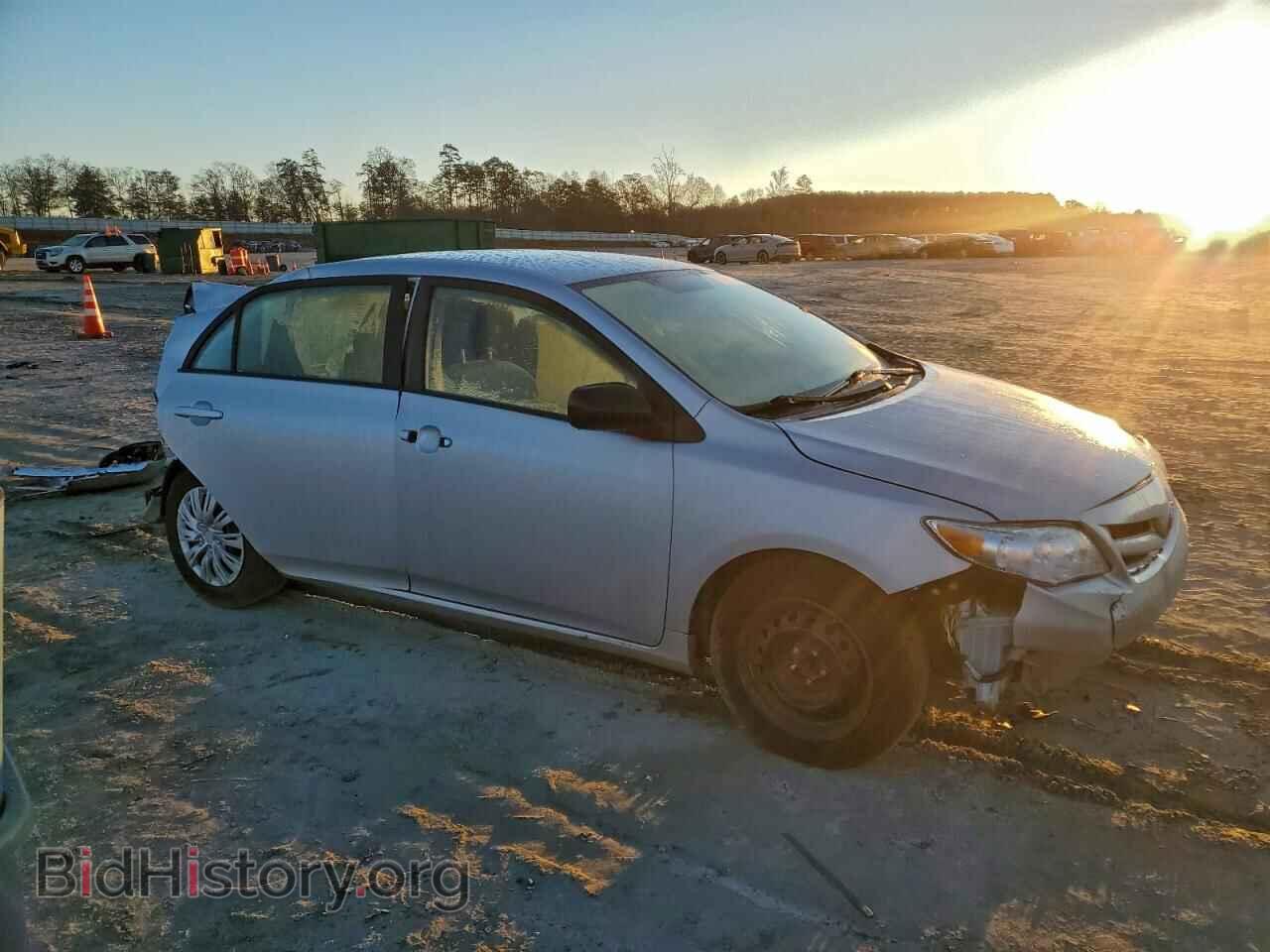 2011 TOYOTA COROLLA - VIN: 2T1BU4EE5BC684822 - Фото 4
