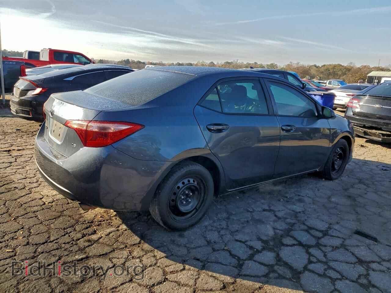 2019 TOYOTA COROLLA - VIN: 2T1BURHE2KC176557 - Фото 3