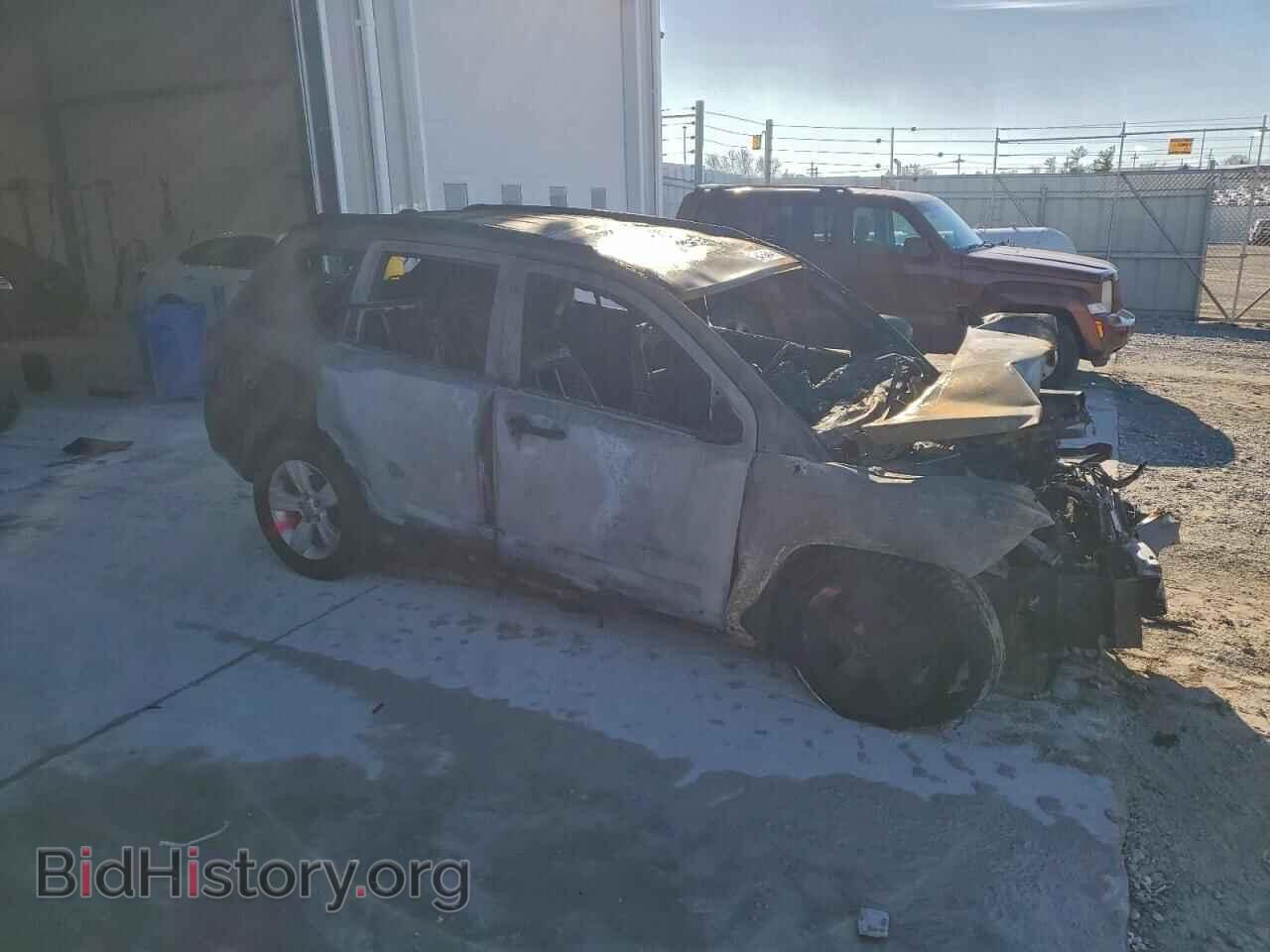 2016 JEEP COMPASS - VIN: 1C4NJDBB3GD756367 - Photo 4