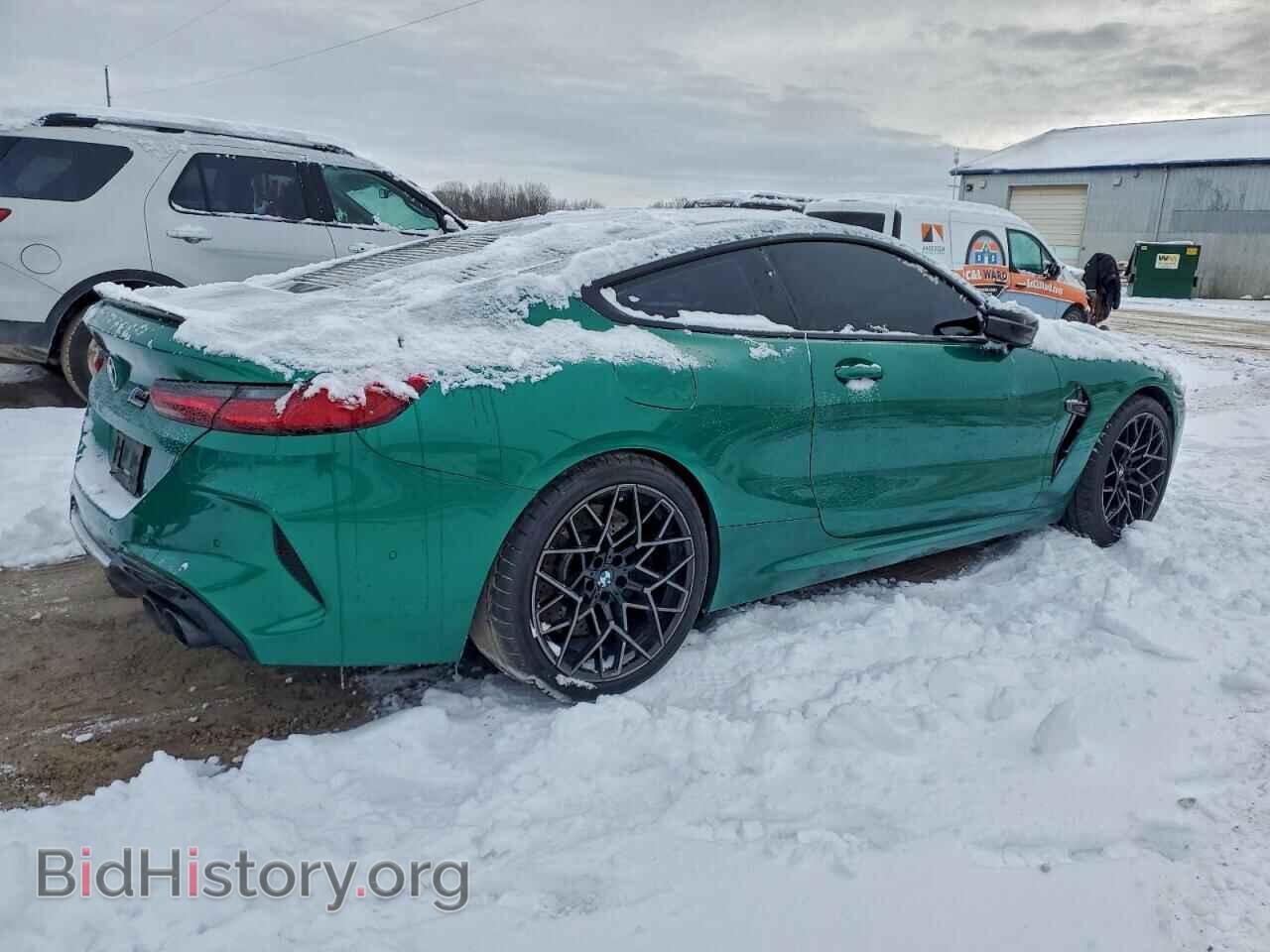 2023 BMW M8 - VIN: WBSAE0C06PCL70372 - Фото 3