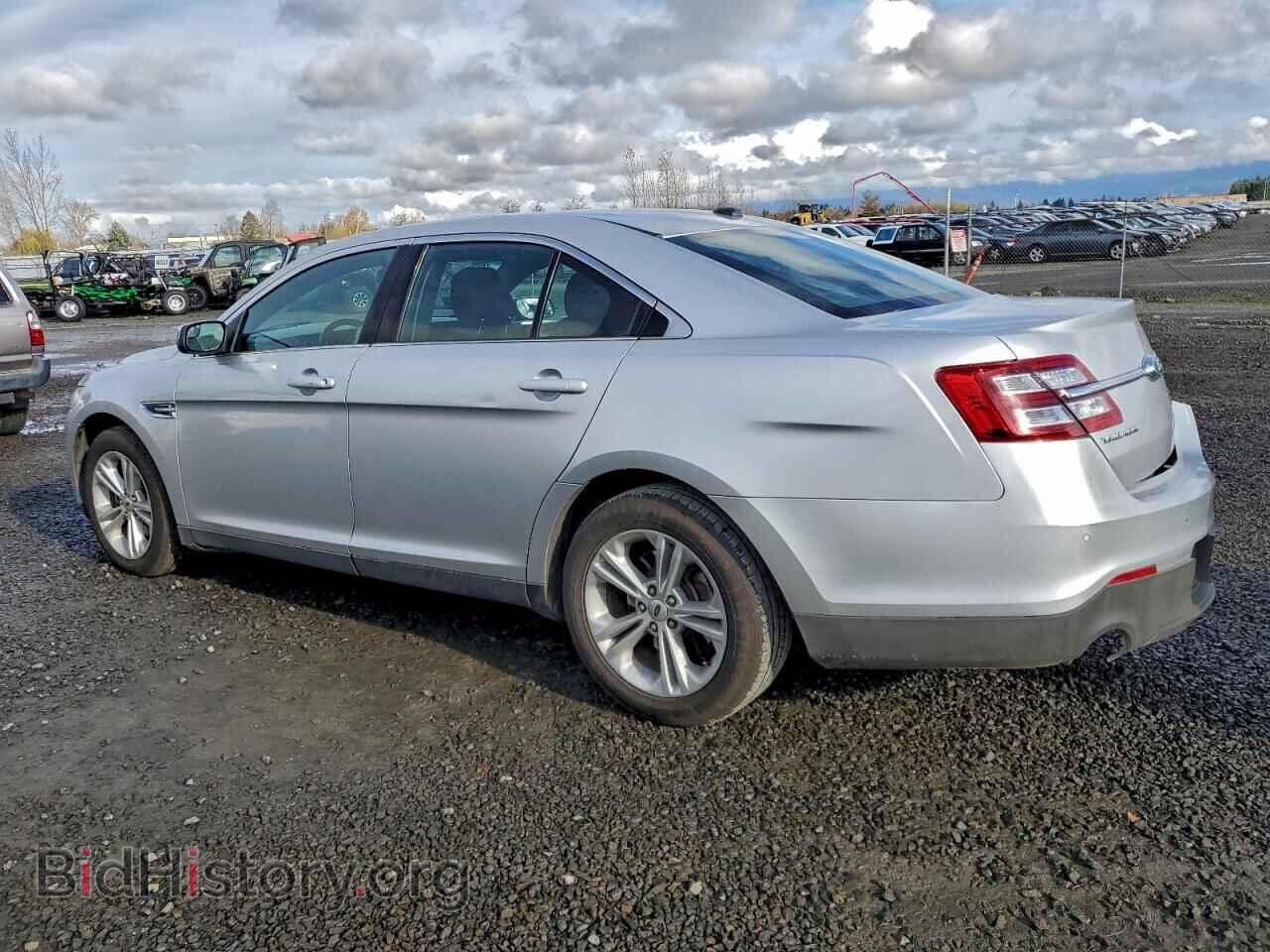 2018 FORD TAURUS - VIN: 1FAHP2E84JG103350 - Photo 2