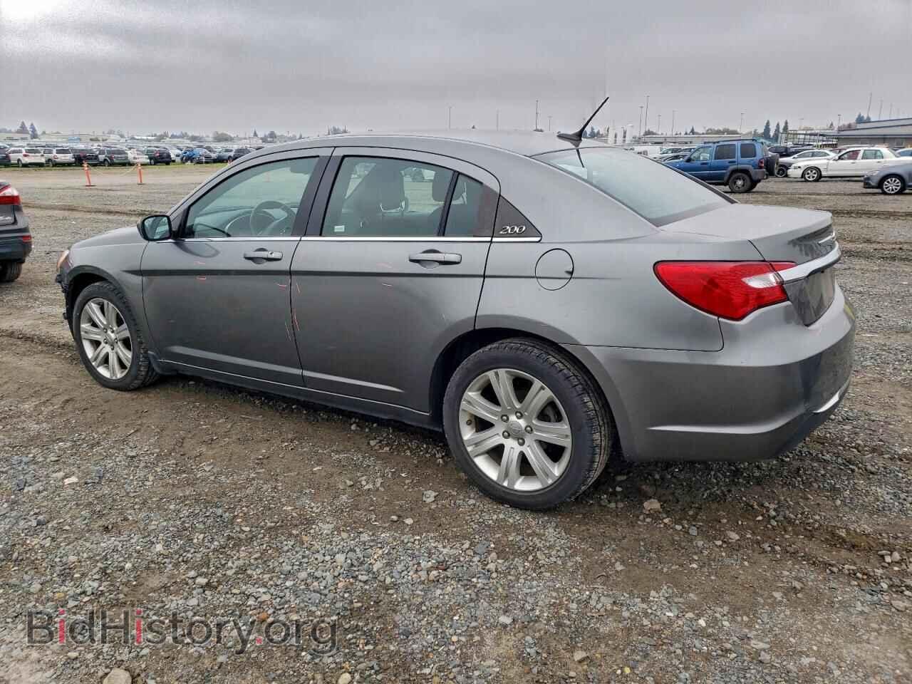 2013 CHRYSLER 200 - VIN: 1C3CCBAB5DN705695 - Фото 2