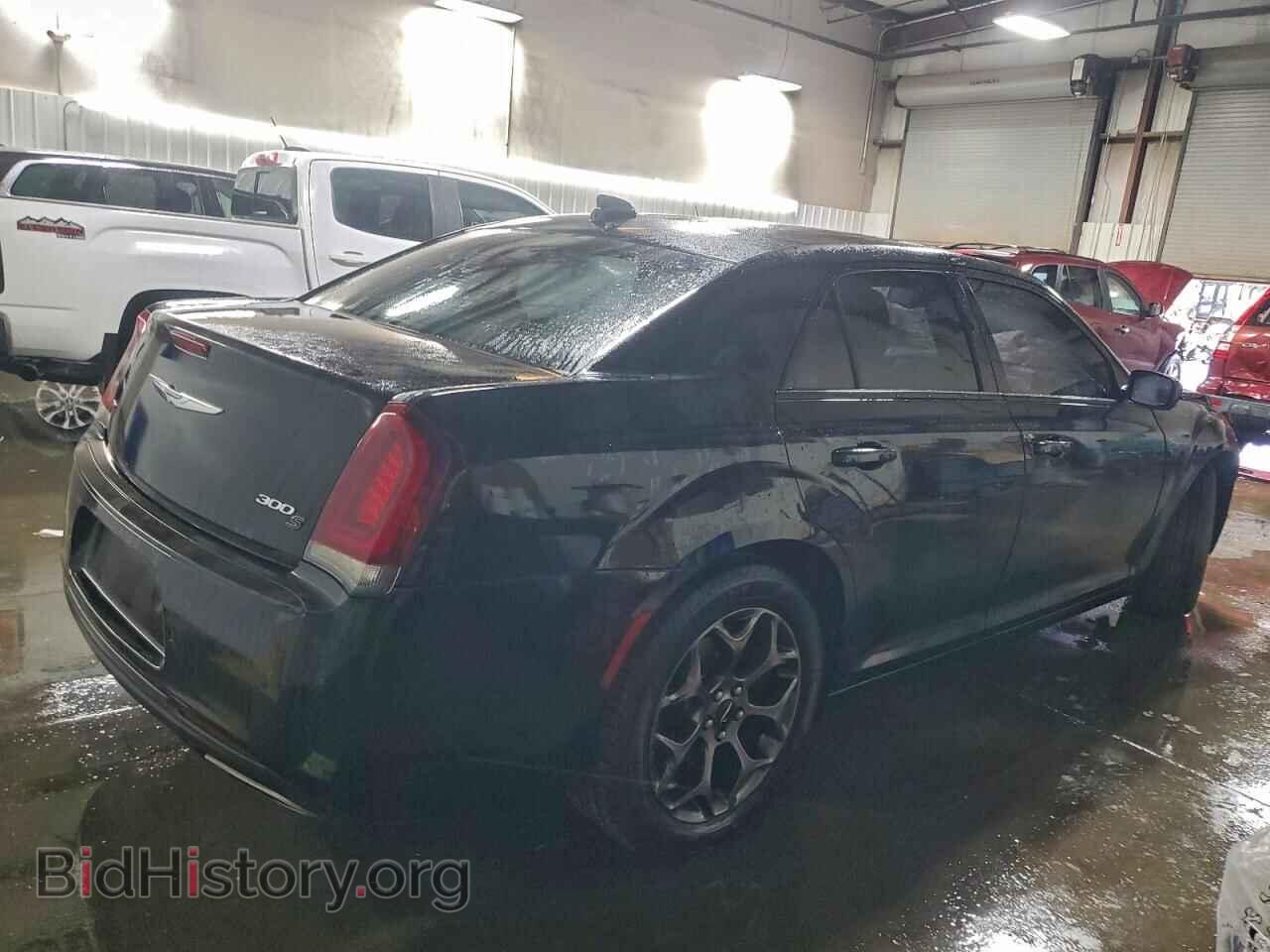 2017 CHRYSLER 300 - VIN: 2C3CCAGG8HH647951 - Фото 3