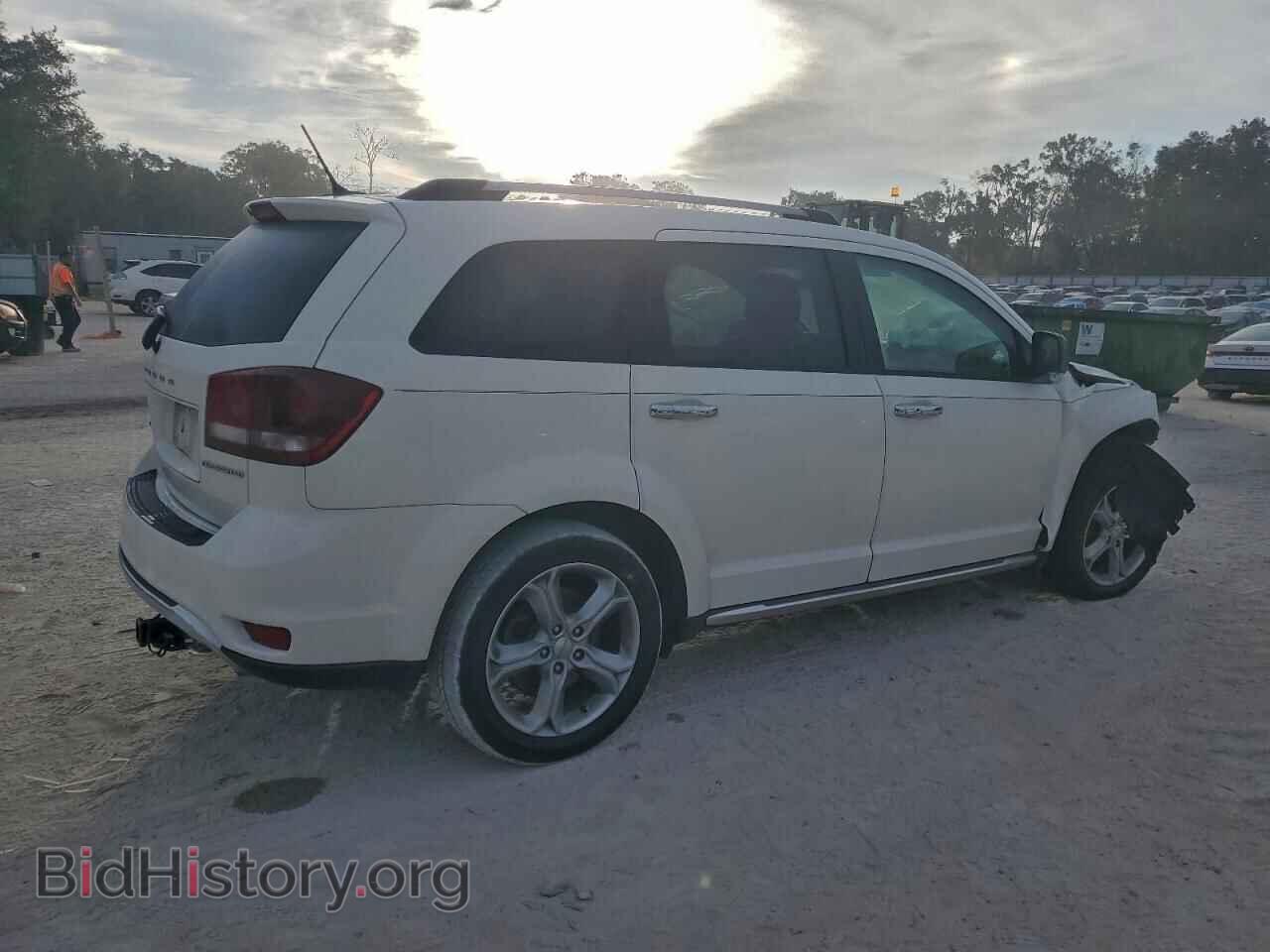 2017 DODGE JOURNEY - VIN: 3C4PDCGG3HT582214 - Фото 3