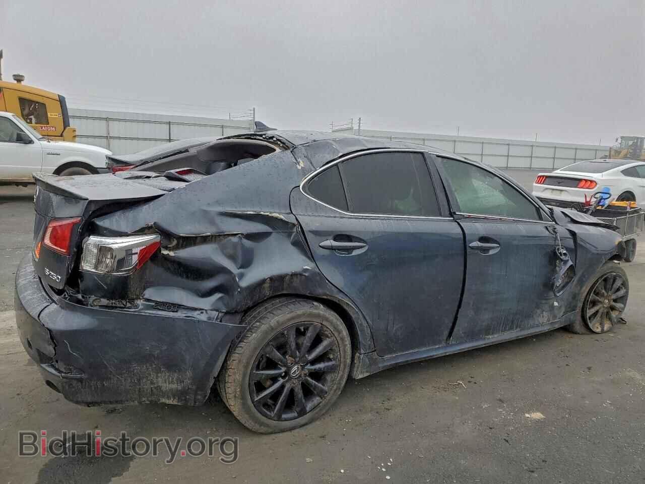 2011 LEXUS IS - VIN: JTHBF5C2XB5134097 - Photo 3