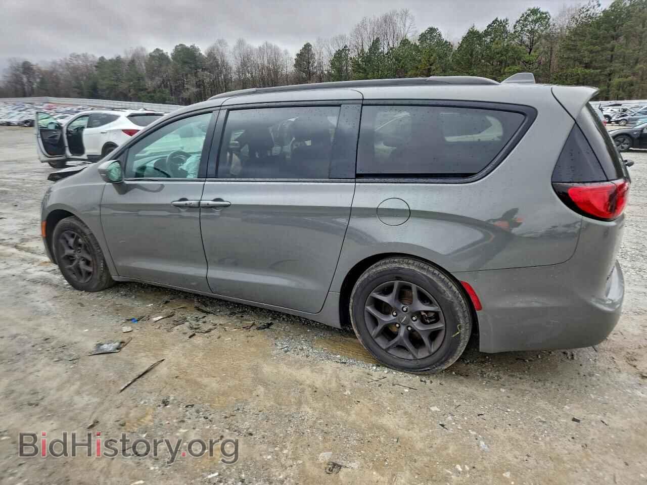 2020 CHRYSLER PACIFICA - VIN: 2C4RC1GG3LR235672 - Photo 2