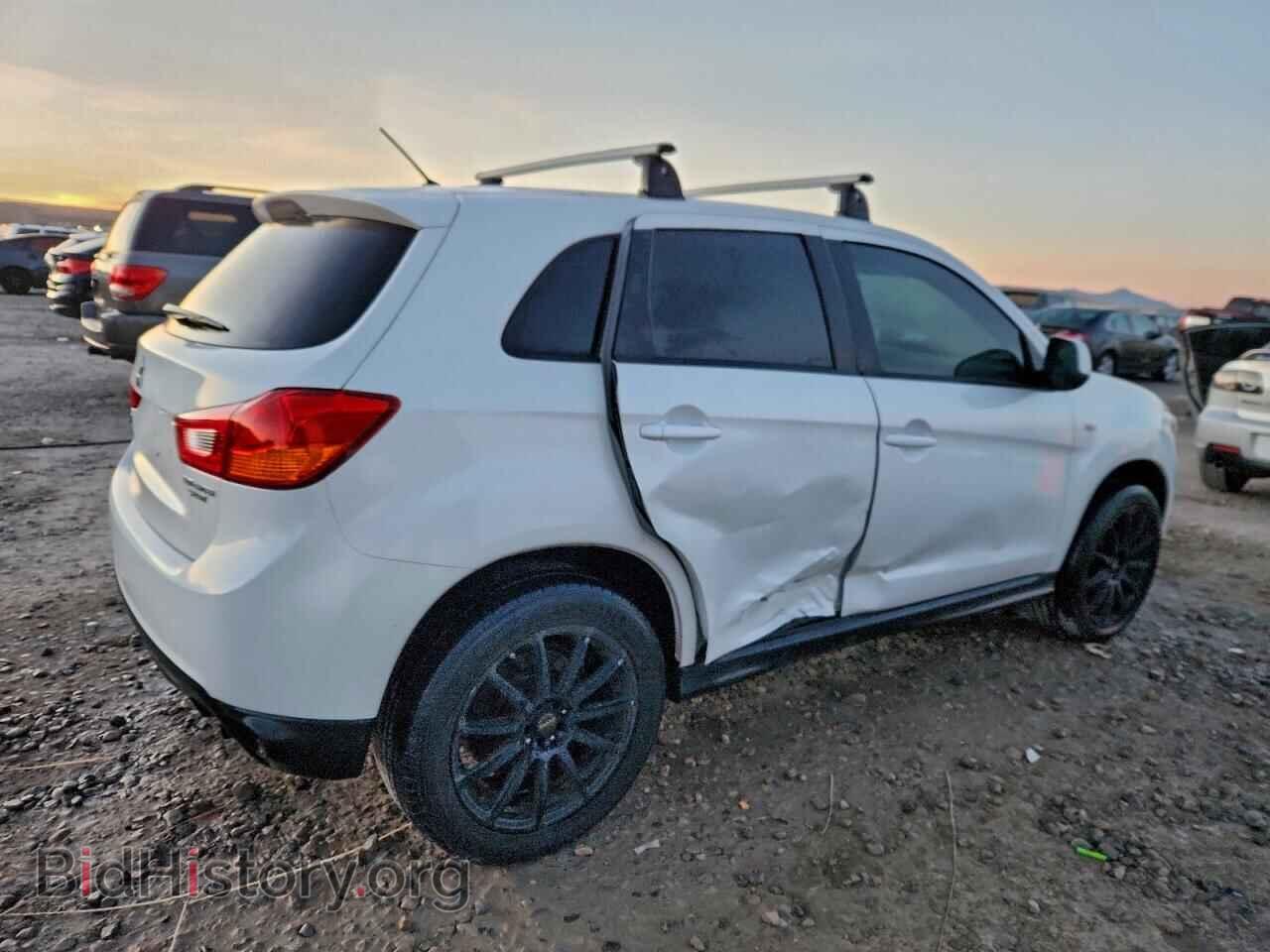 2015 MITSUBISHI OUTLANDER - VIN: 4A4AR3AU2FE015049 - Фото 3