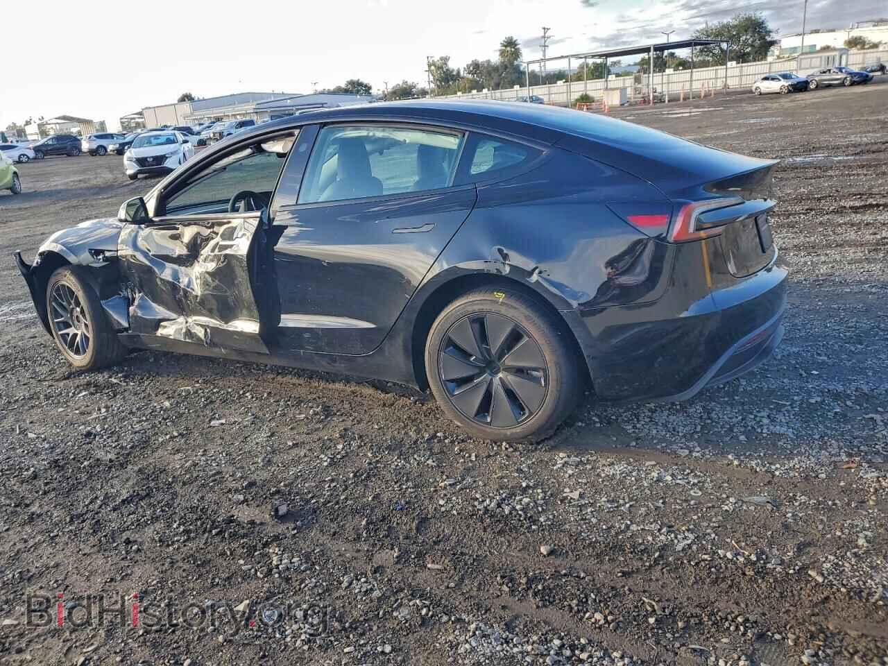 2025 TESLA MODEL 3 - VIN: 5YJ3E1EA0SF051900 - Photo 2
