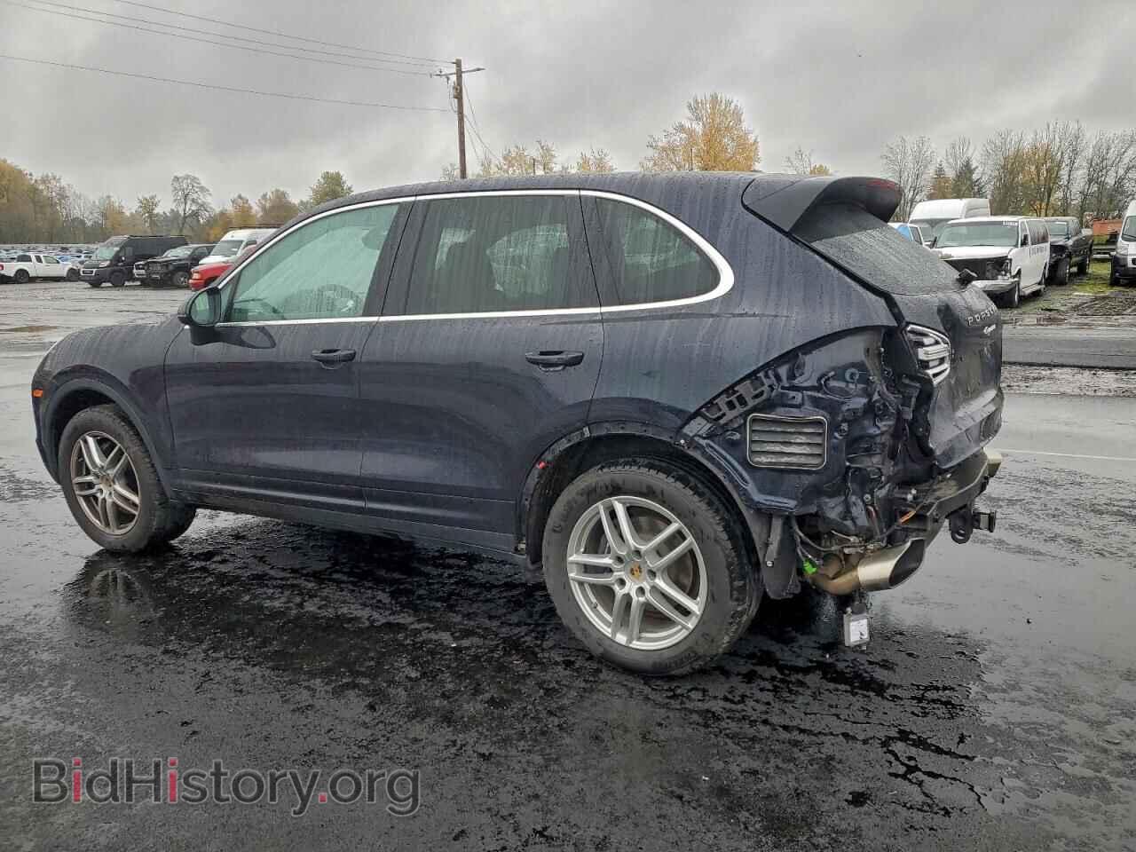 2017 PORSCHE CAYENNE - VIN: WP1AA2A25HKA89348 - Фото 2