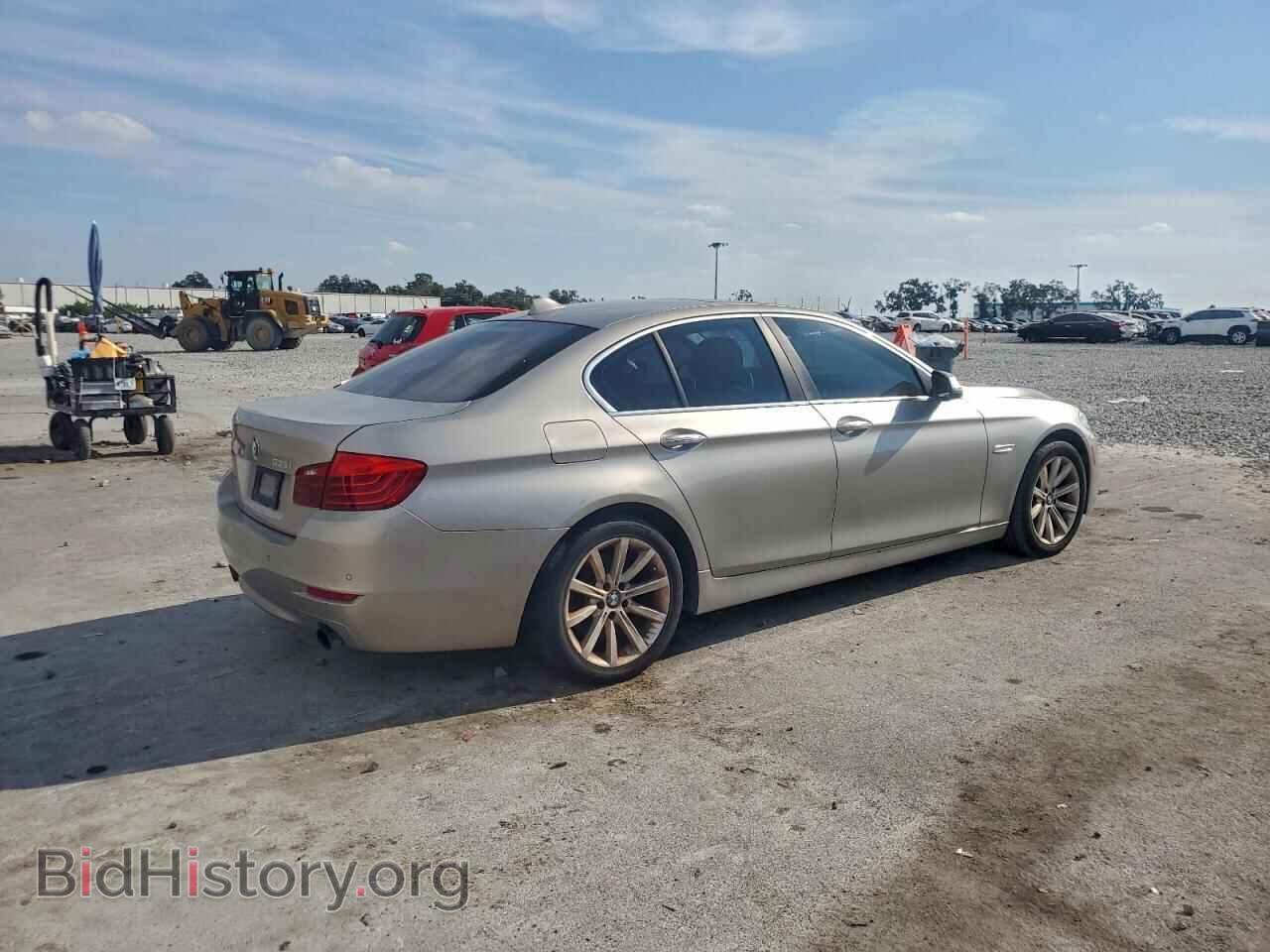 2014 BMW 5 SERIES - VIN: WBA5B1C55ED477825 - Фото 3
