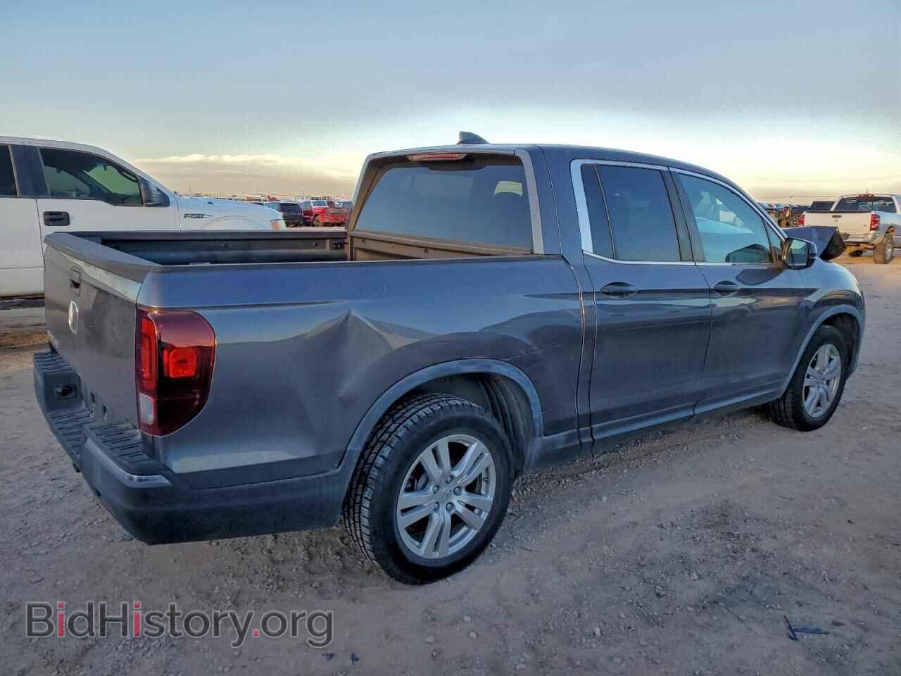 2019 HONDA RIDGELINE - VIN: 5FPYK2F20KB006541 - Фото 3