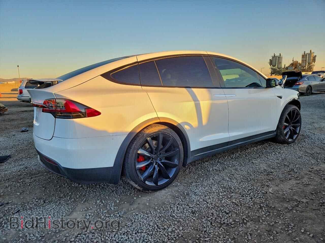 2020 TESLA MODEL X - VIN: 5YJXCAE49LF301945 - Photo 3