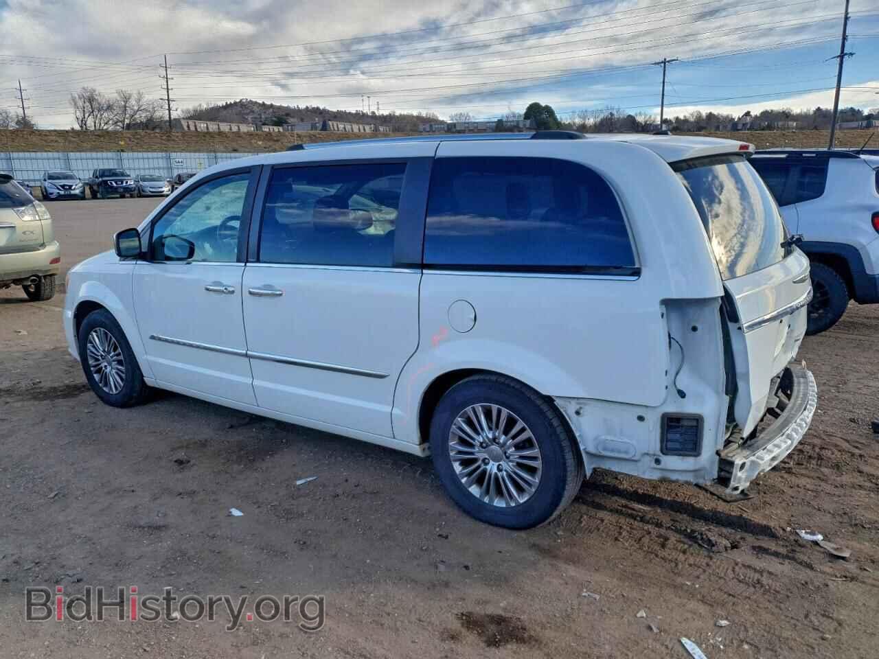 2011 CHRYSLER MINIVAN - VIN: 2A4RR6DG9BR655610 - Photo 2