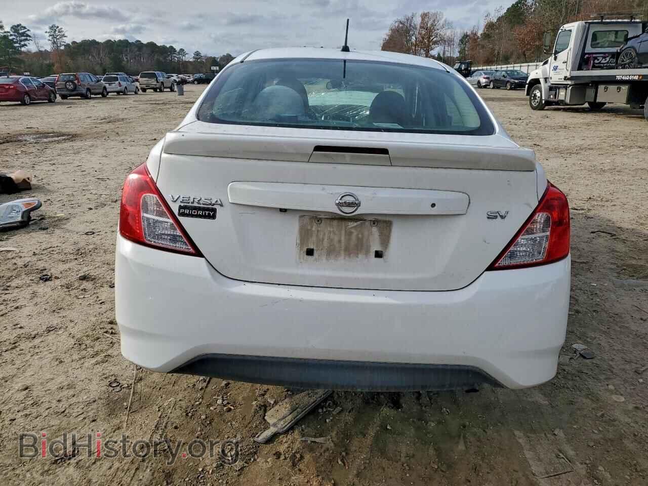 2019 NISSAN VERSA - VIN: 3N1CN7AP9KL879641 - Фото 6