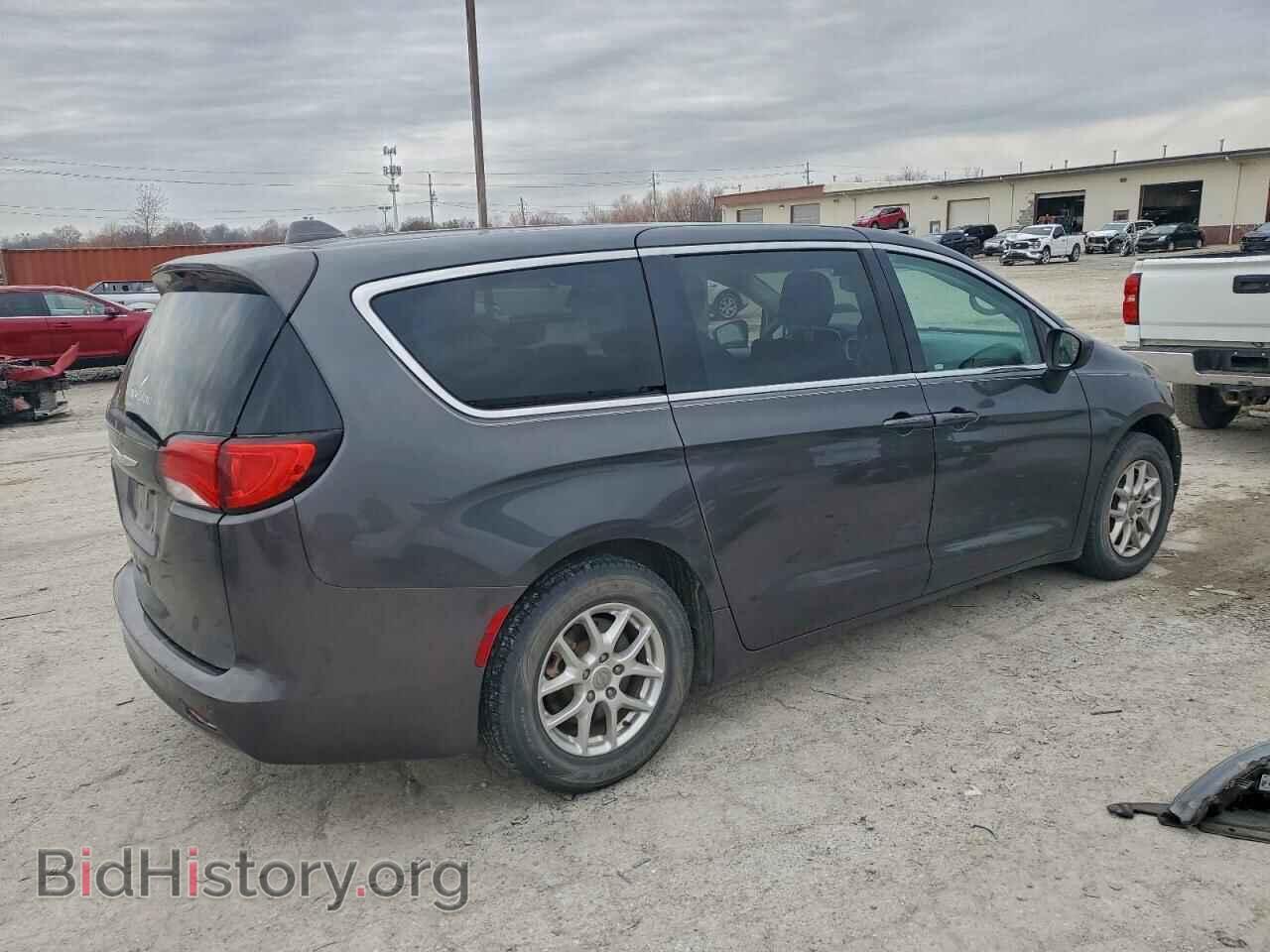 2017 CHRYSLER PACIFICA - VIN: 2C4RC1DG8HR506947 - Фото 3