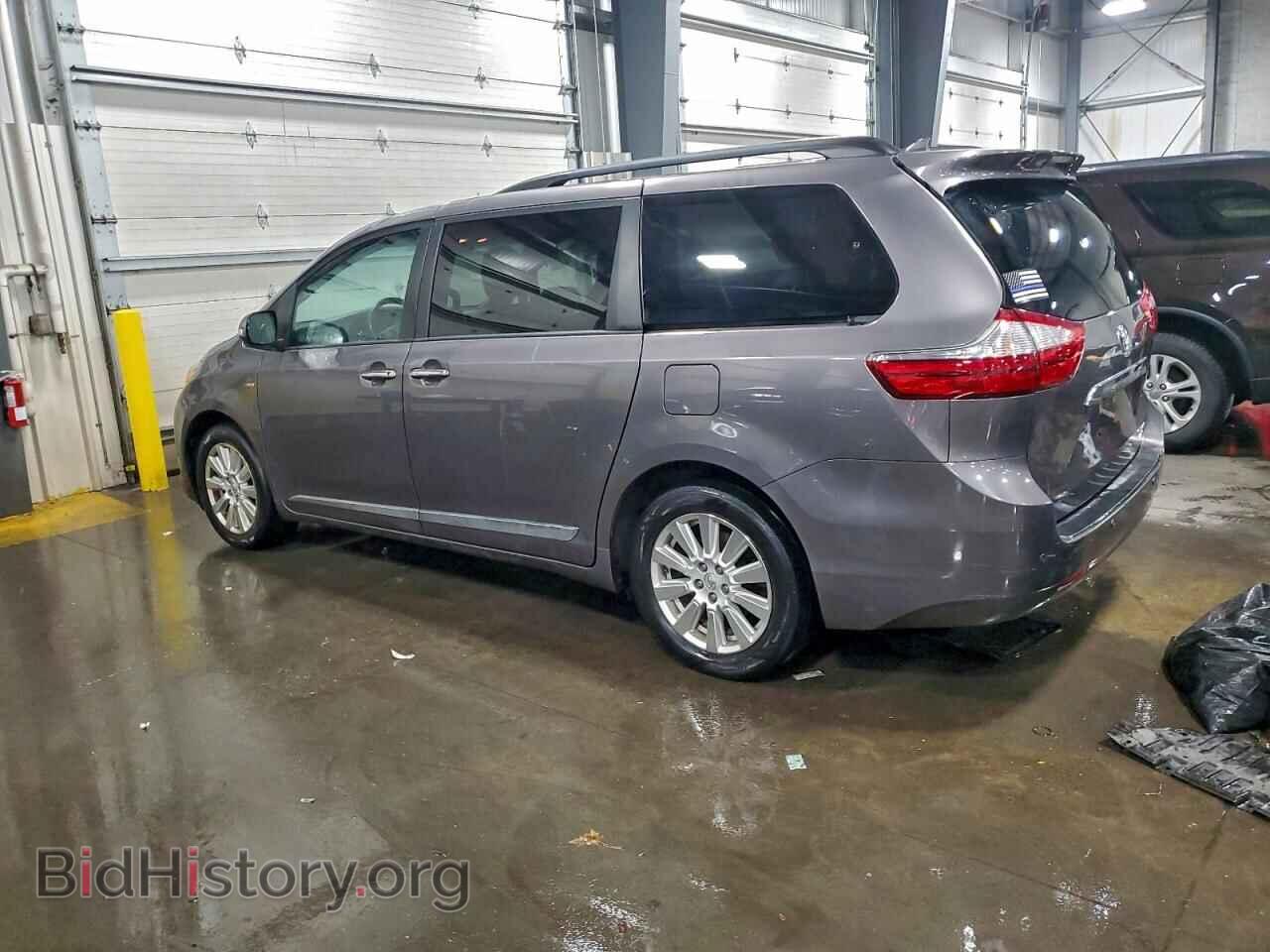2017 TOYOTA All Models - VIN: 5TDDZ3DC0HS150096 - Фото 2