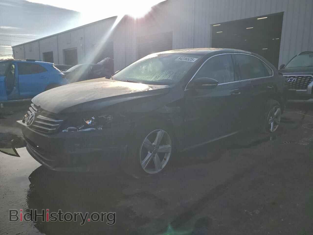 Фотография 1VWBP7A31CC034678 - VOLKSWAGEN PASSAT 2012