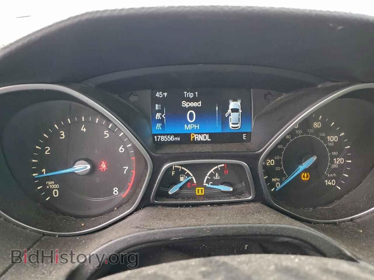2018 FORD FOCUS - VIN: 1FADP3F25JL329290 - Фото 9