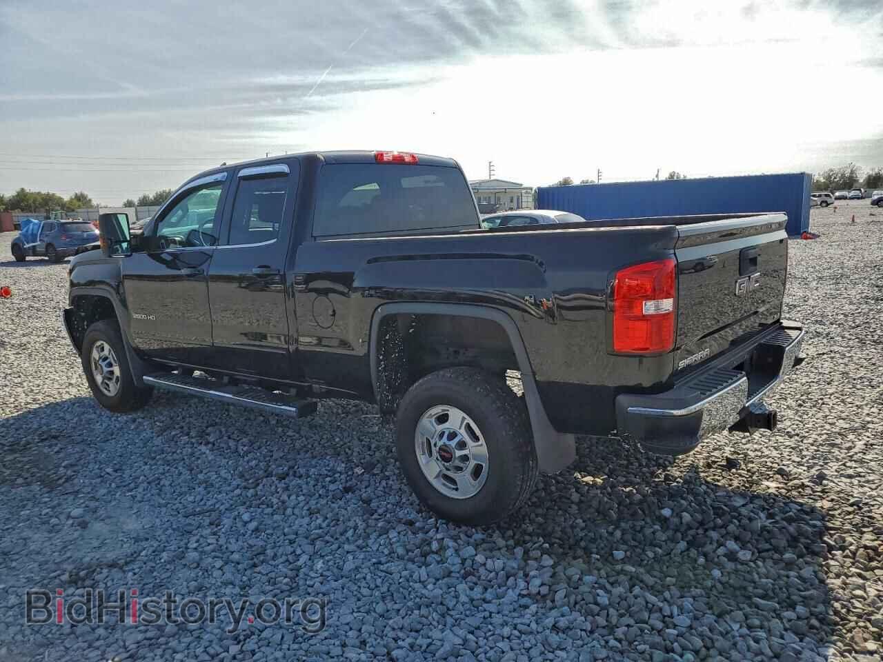 2017 GMC SIERRA - VIN: 1GT22SEG9HZ401834 - Фото 2