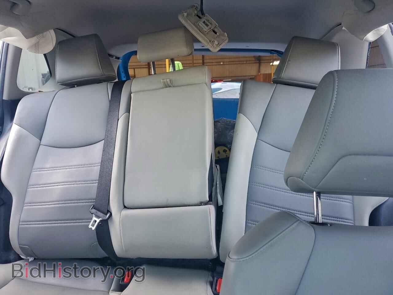 2019 TOYOTA RAV4 - VIN: 2T3C1RFV0KC011663 - Фото 10