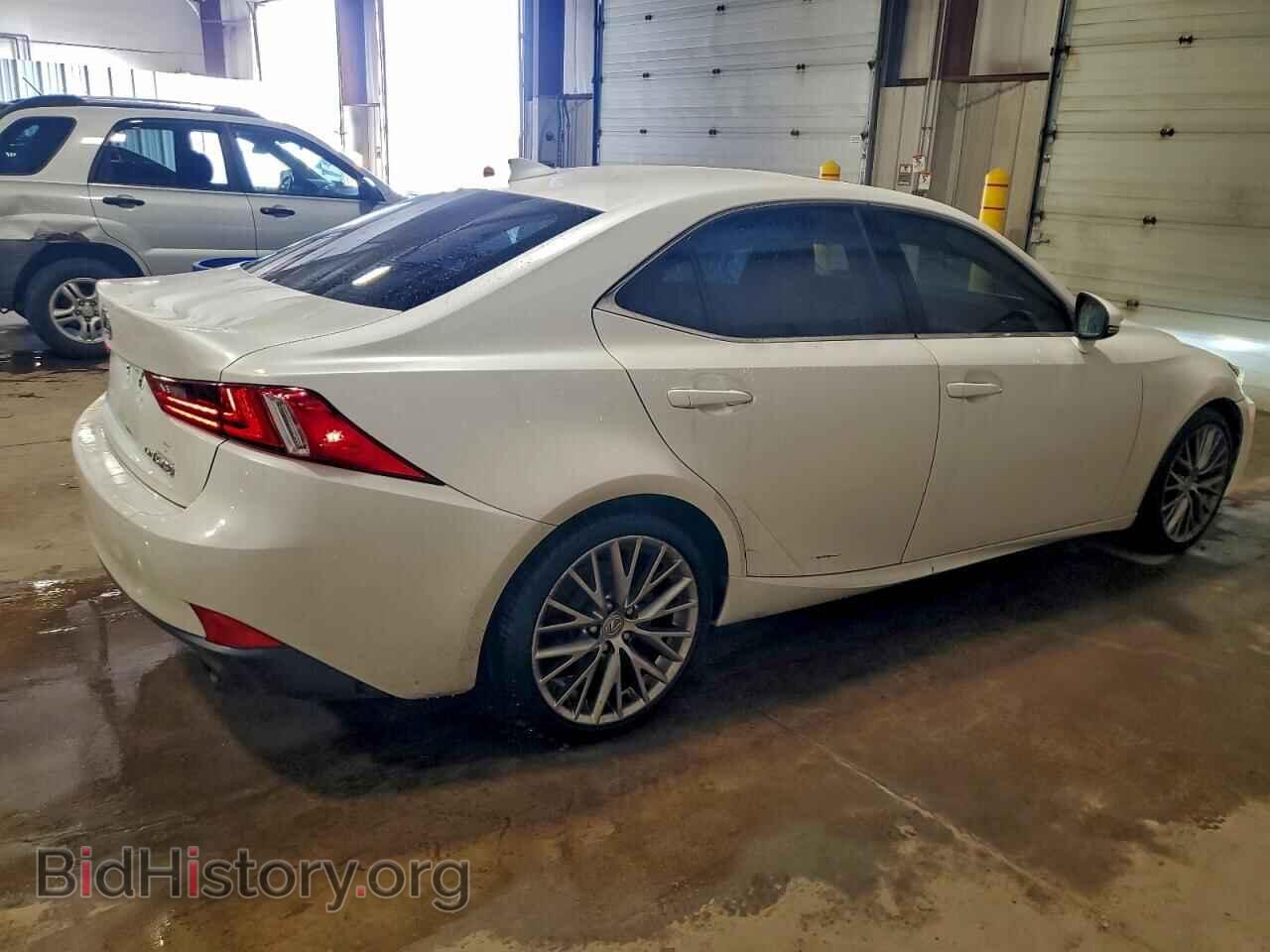 2014 LEXUS IS - VIN: JTHCF1D29E5013139 - Photo 3