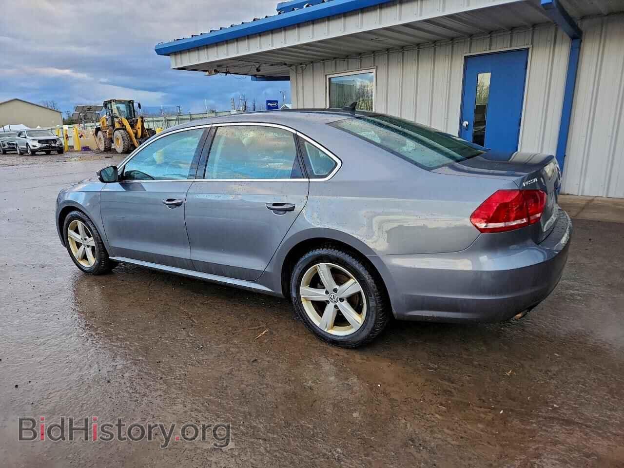 2015 VOLKSWAGEN PASSAT - VIN: 1VWAT7A35FC085712 - Фото 2