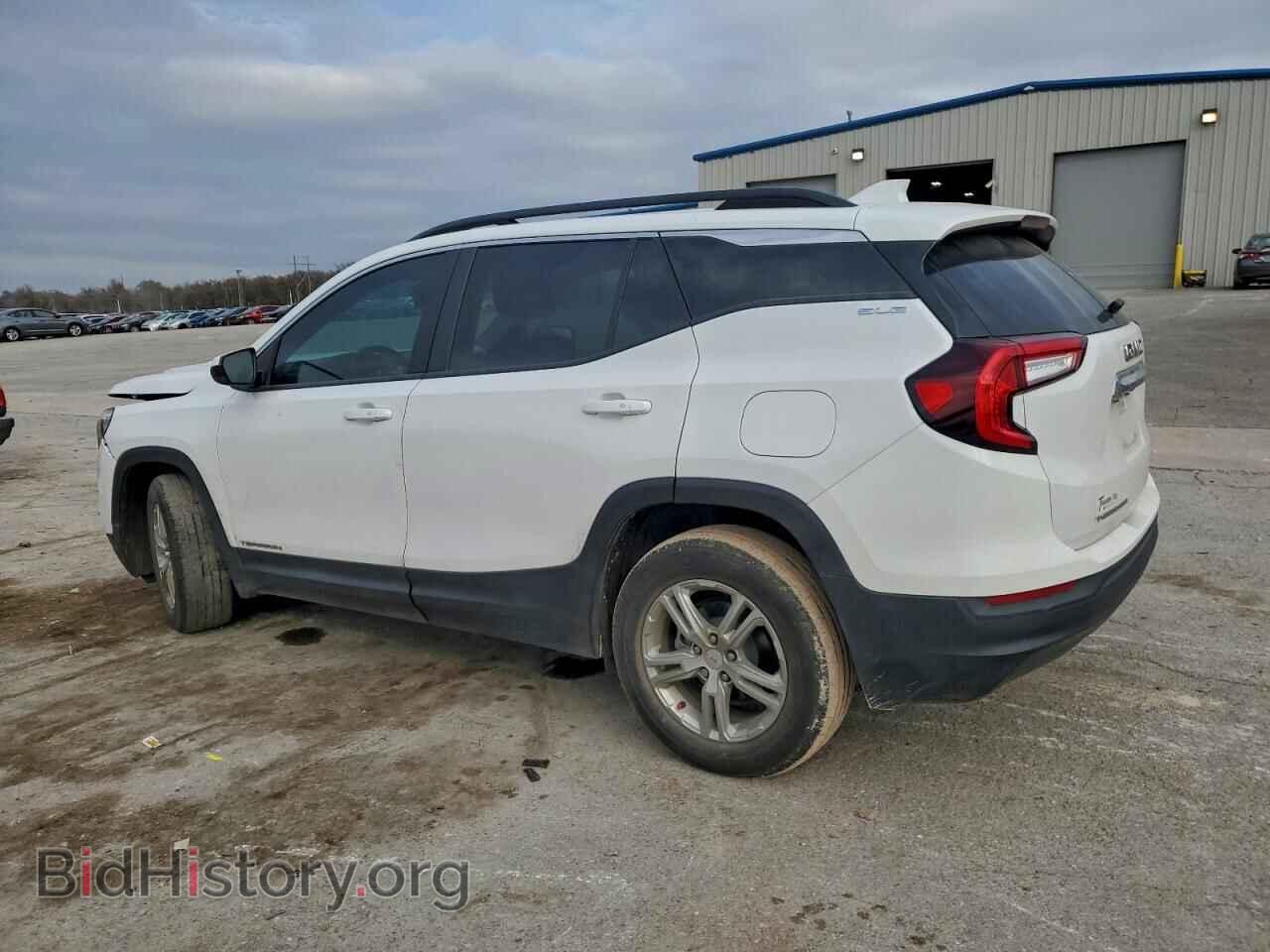 2022 GMC TERRAIN - VIN: 3GKALMEVXNL140109 - Фото 2