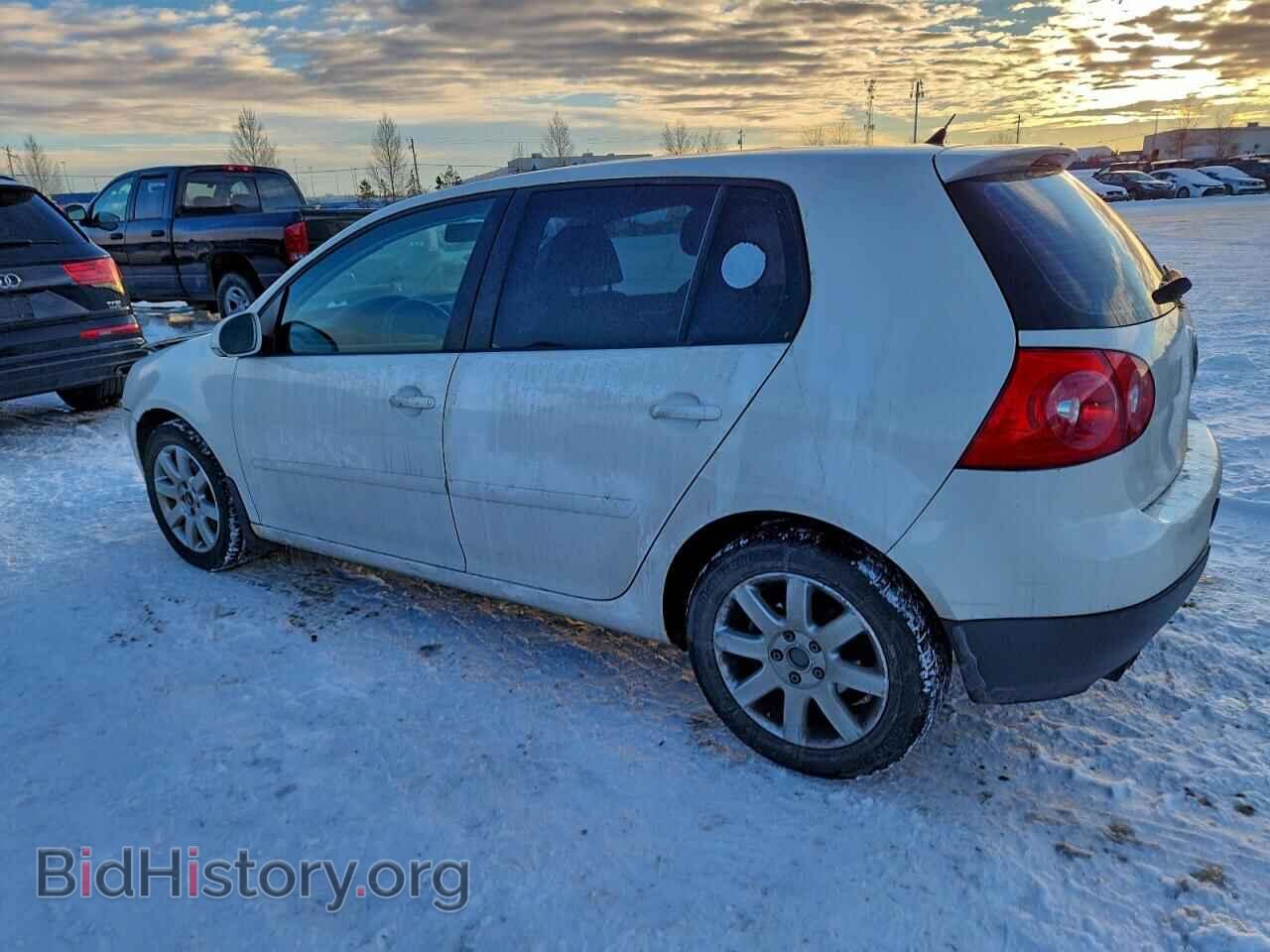 2008 VOLKSWAGEN RABBIT - VIN: WVWCA71K18W071882 - Фото 2
