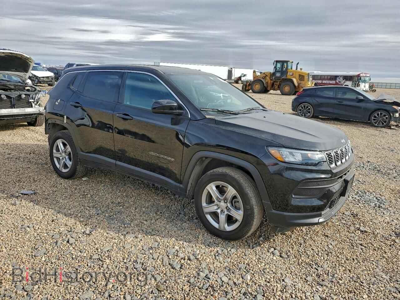 2024 JEEP COMPASS - VIN: 3C4NJDAN1RT104002 - Фото 4