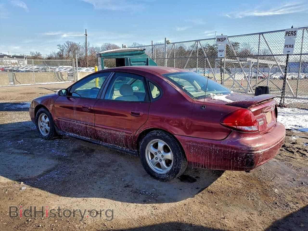 2005 FORD TAURUS - VIN: 1FAFP53285A120684 - Фото 2