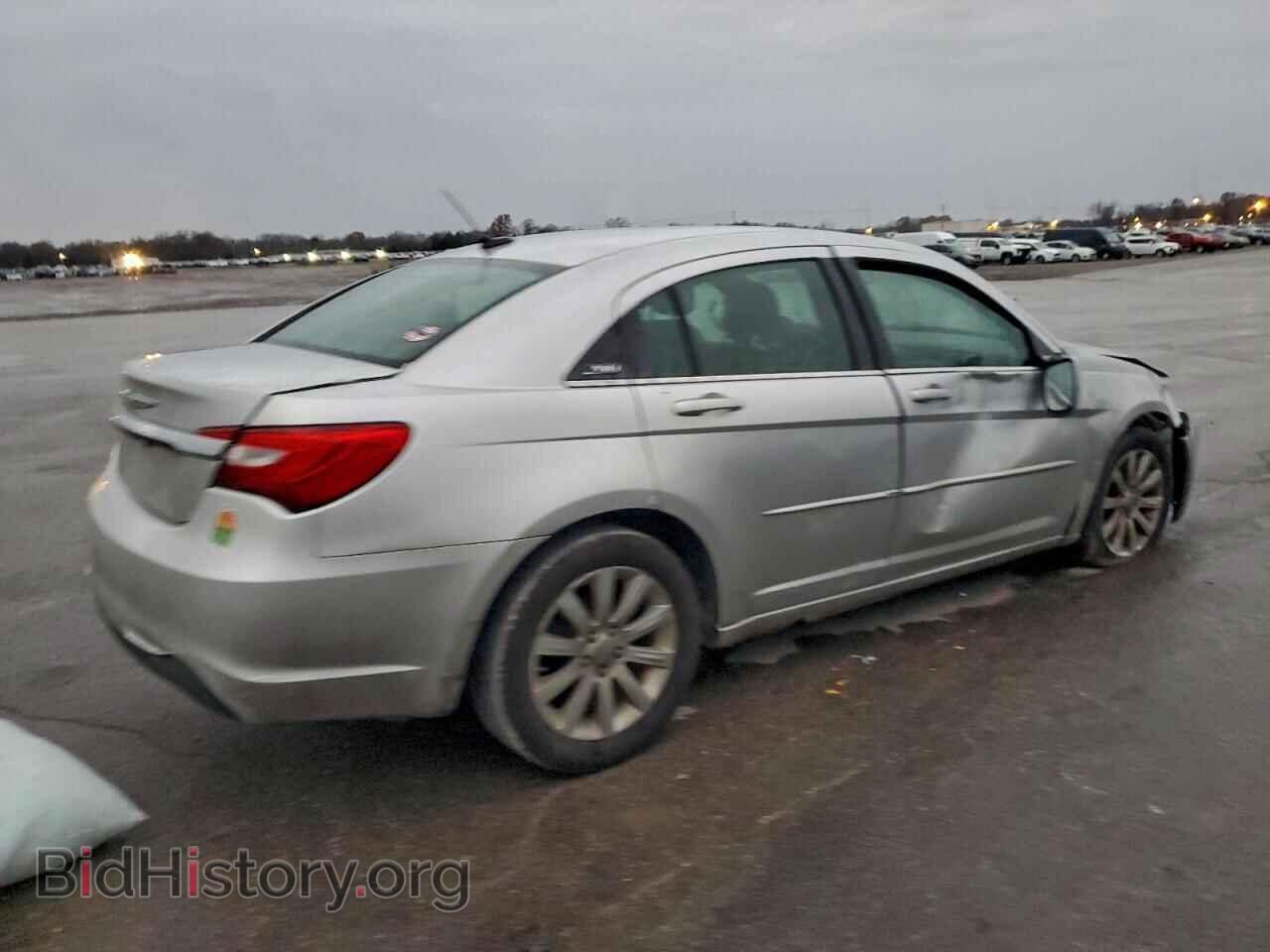 2011 CHRYSLER 200 - VIN: 1C3BC1FG1BN553082 - Фото 3