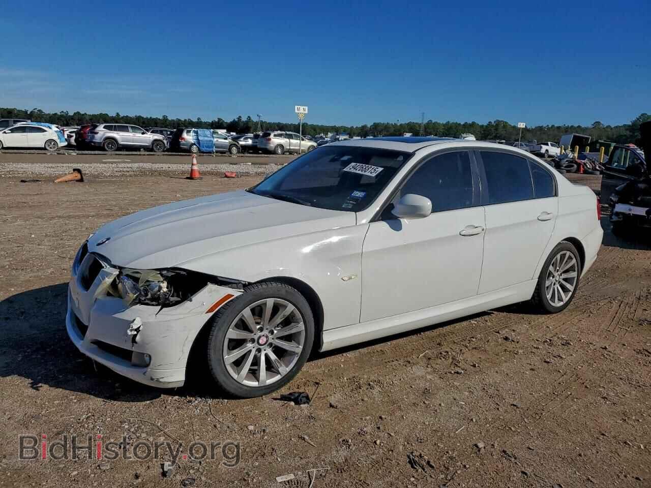 Photo WBAPH5G55BNM76320 - BMW 3 SERIES 2011