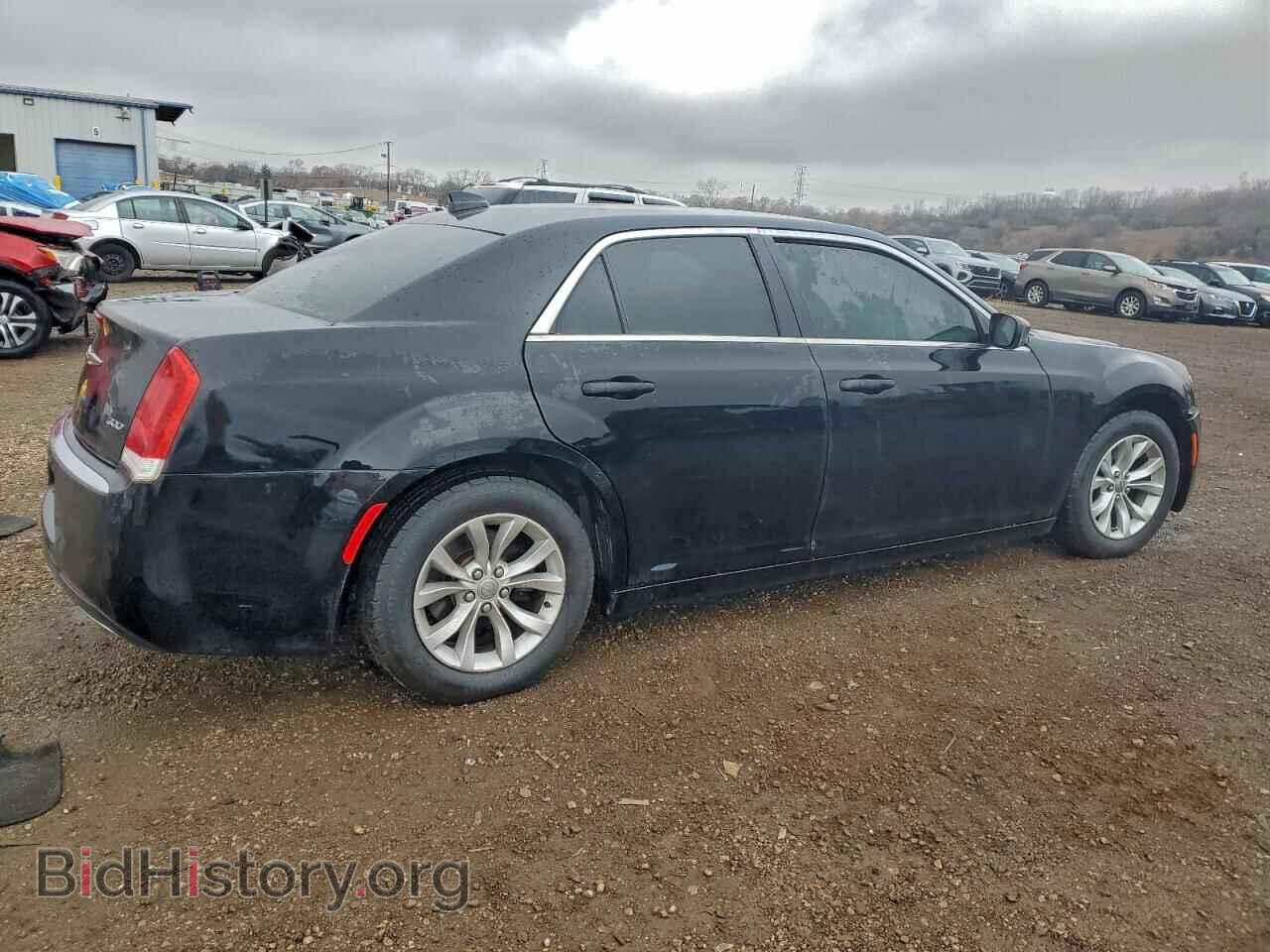 2015 CHRYSLER 300 - VIN: 2C3CCAAG7FH772753 - Фото 3