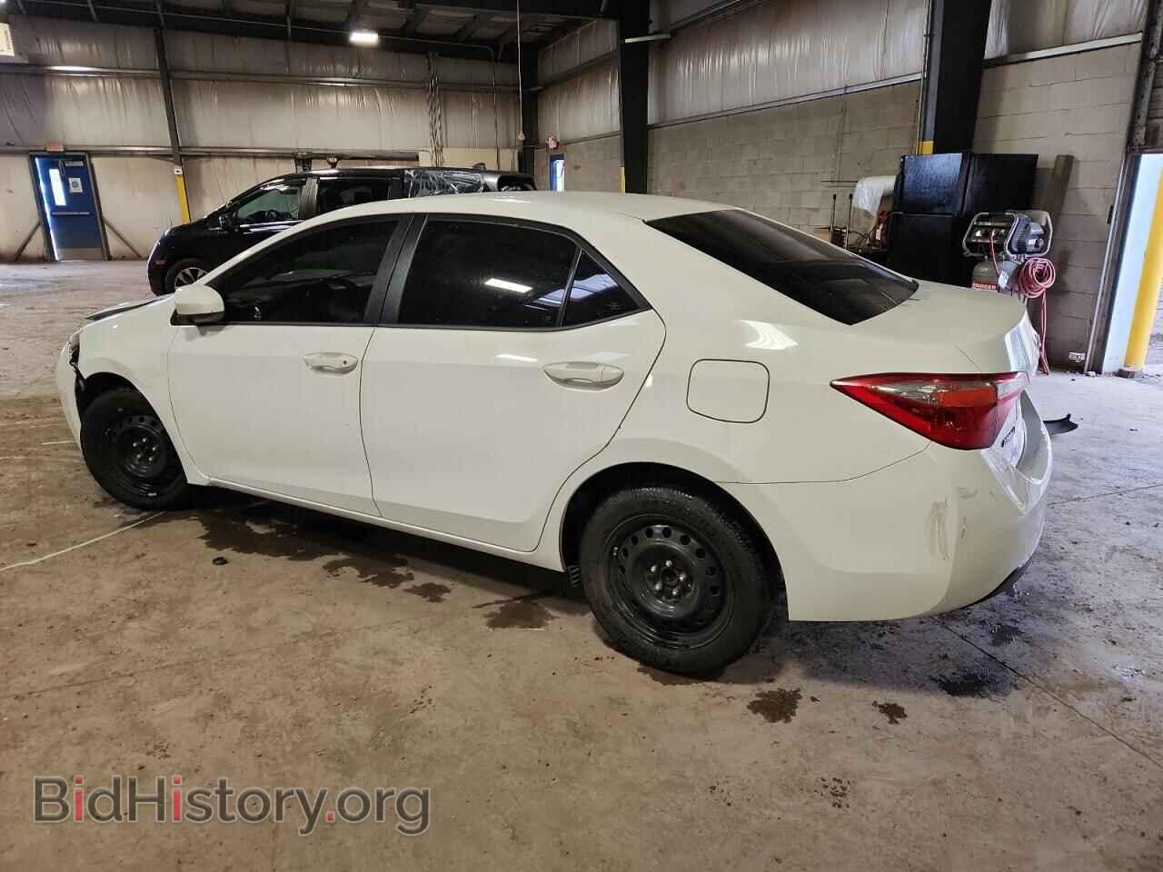 2015 TOYOTA COROLLA - VIN: 5YFBURHE2FP265356 - Фото 2