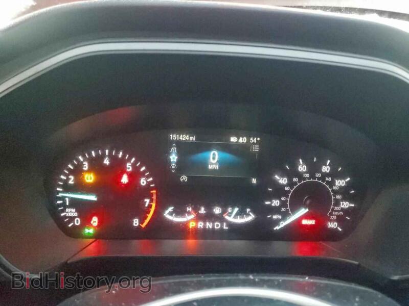 2020 Ford ESCAPE (VIN 1FMCU0F65LUA25224) — photo 9 of 13