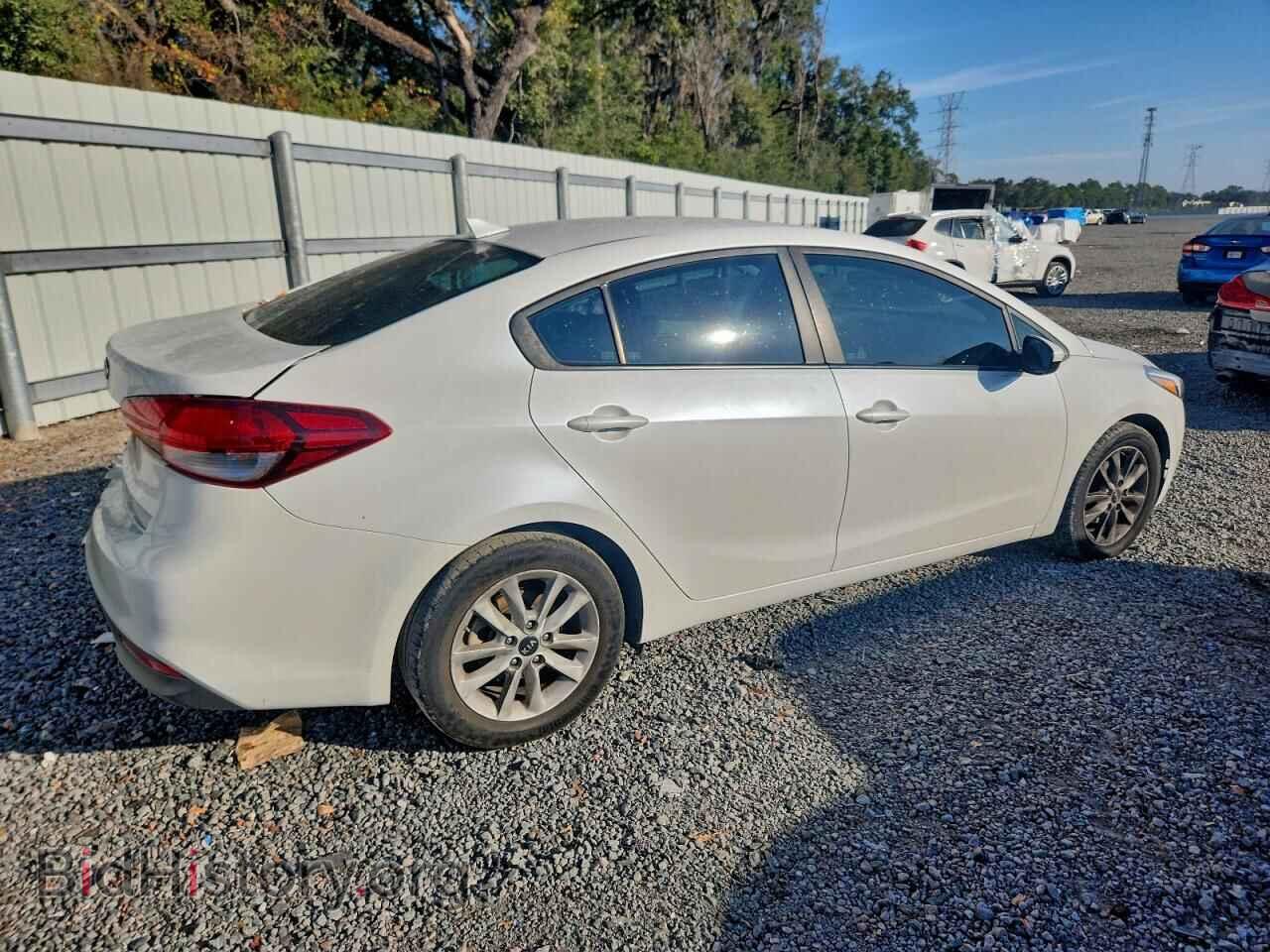 2017 KIA FORTE - VIN: 3KPFL4A79HE008007 - Фото 3