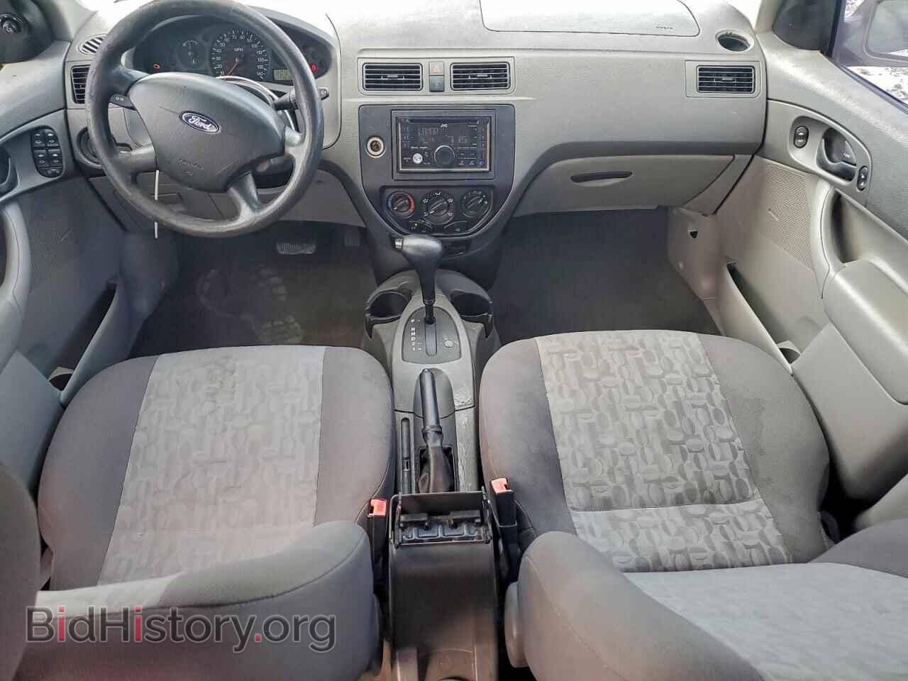 2005 FORD FOCUS - VIN: 1FAFP34N15W313582 - Фото 8