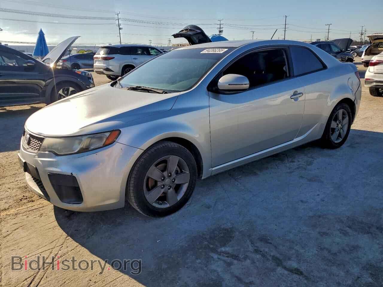 Фотография KNAFU6A25B5429171 - KIA FORTE 2011