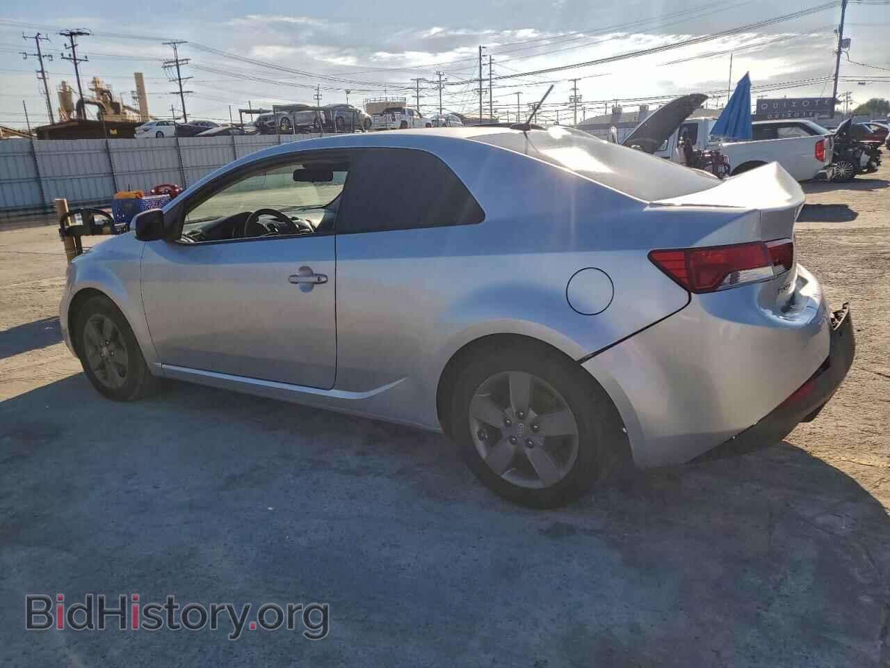 2011 KIA FORTE - VIN: KNAFU6A25B5429171 - Фото 2