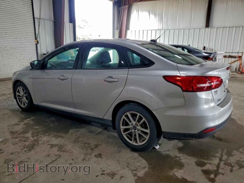 2017 Ford FOCUS (VIN 1FADP3F24HL225092) — photo 2 of 12