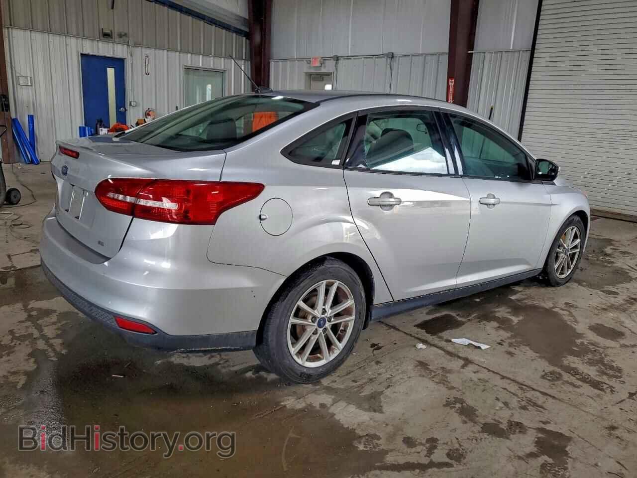 2017 FORD FOCUS - VIN: 1FADP3F24HL225092 - Фото 3