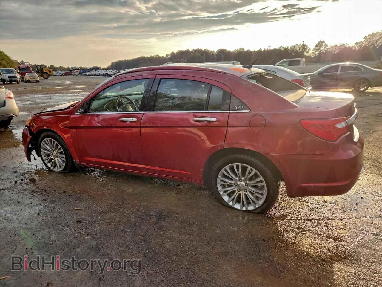 2011 CHRYSLER 200 - VIN: 1C3BC2FG1BN503563 - Фото 2
