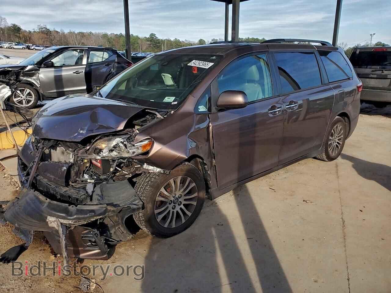 Фотография 5TDYZ3DC2JS955184 - TOYOTA All Models 2018