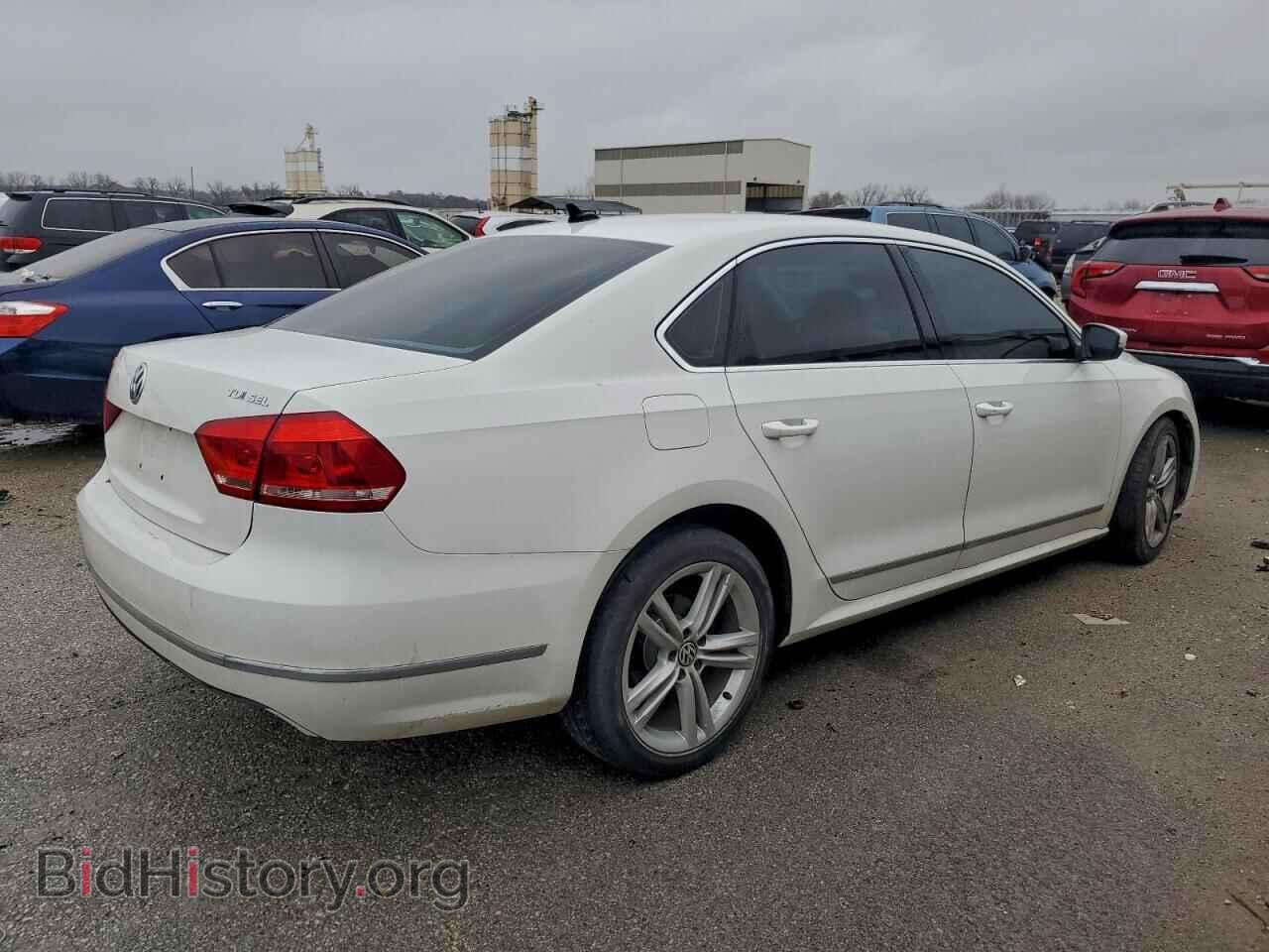 2013 VOLKSWAGEN PASSAT - VIN: 1VWCN7A34DC025498 - Фото 3