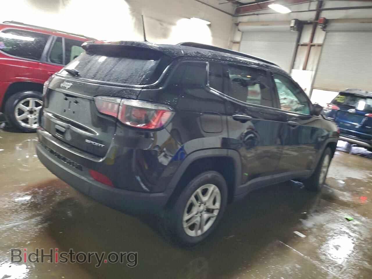 2018 JEEP COMPASS - VIN: 3C4NJCAB4JT489351 - Фото 3