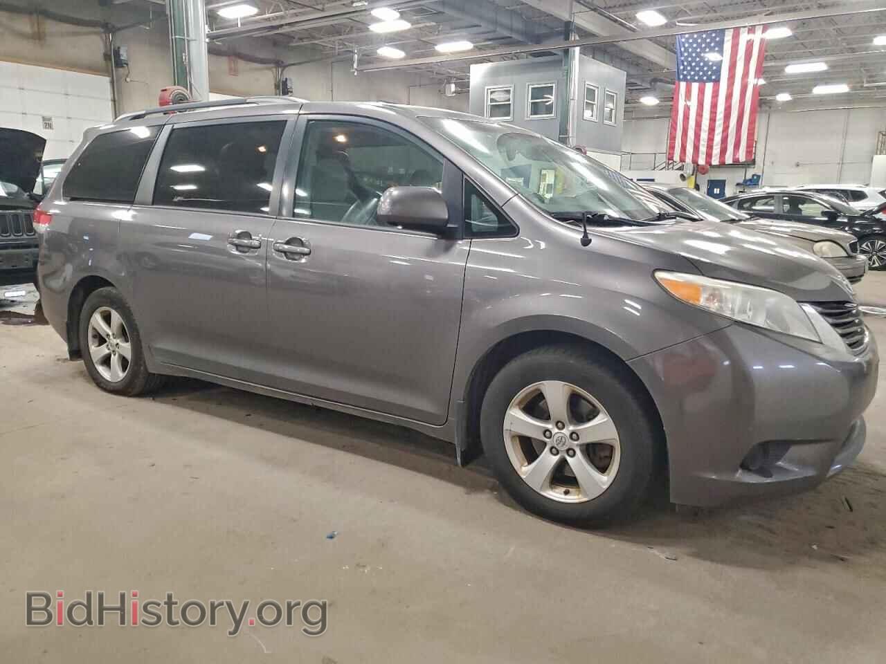 2011 TOYOTA All Models - VIN: 5TDKK3DC6BS122046 - Фото 4