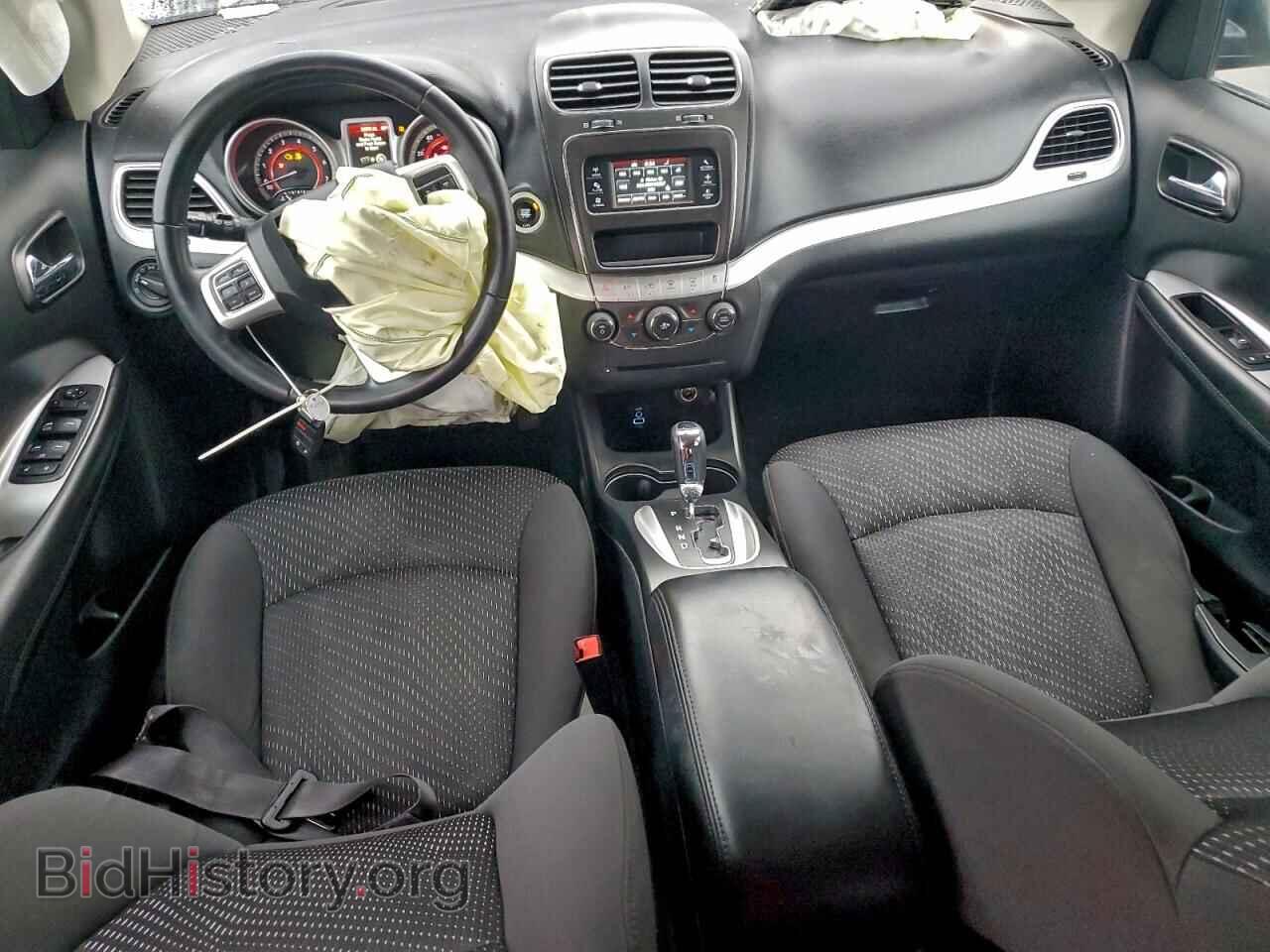 2018 DODGE JOURNEY - VIN: 3C4PDCAB0JT490903 - Фото 8