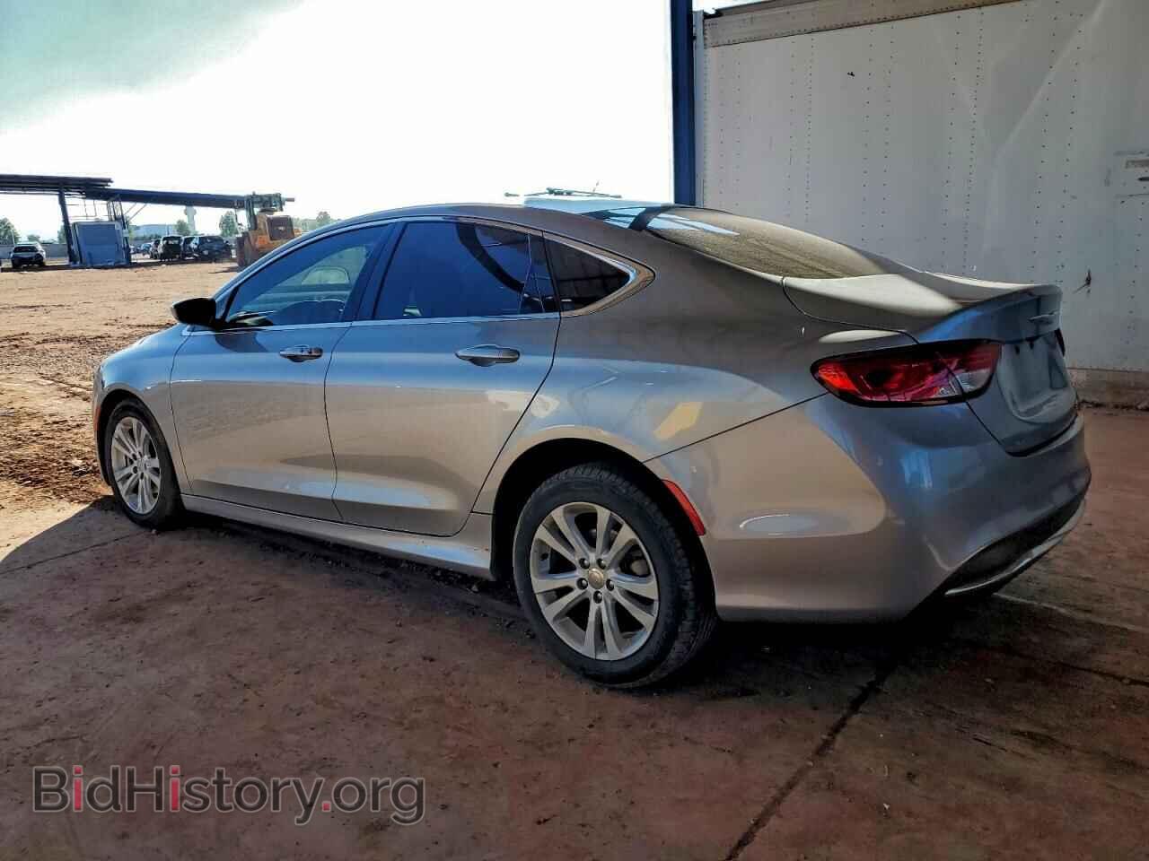 2016 CHRYSLER 200 - VIN: 1C3CCCAB5GN183385 - Фото 2